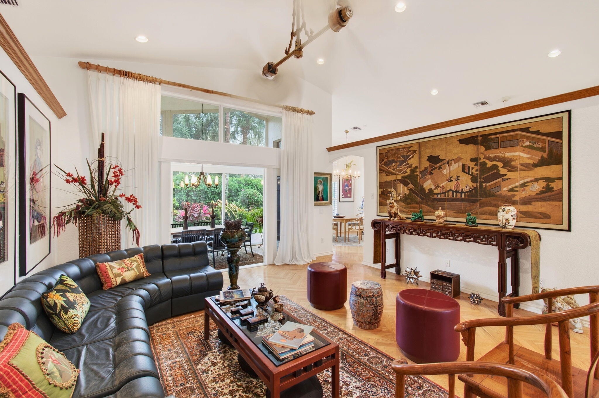 VALENCIA LAKES 1 - Residential