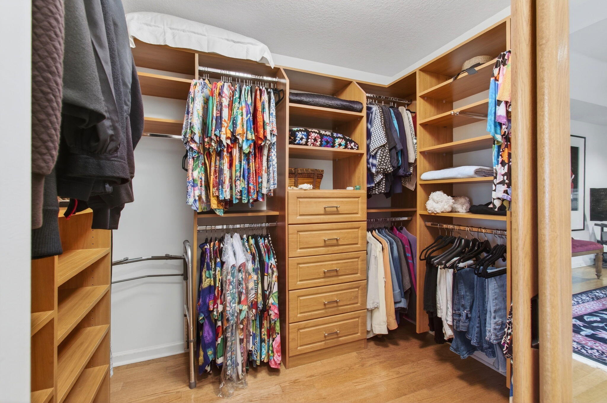 VALENCIA LAKES 1 - Residential