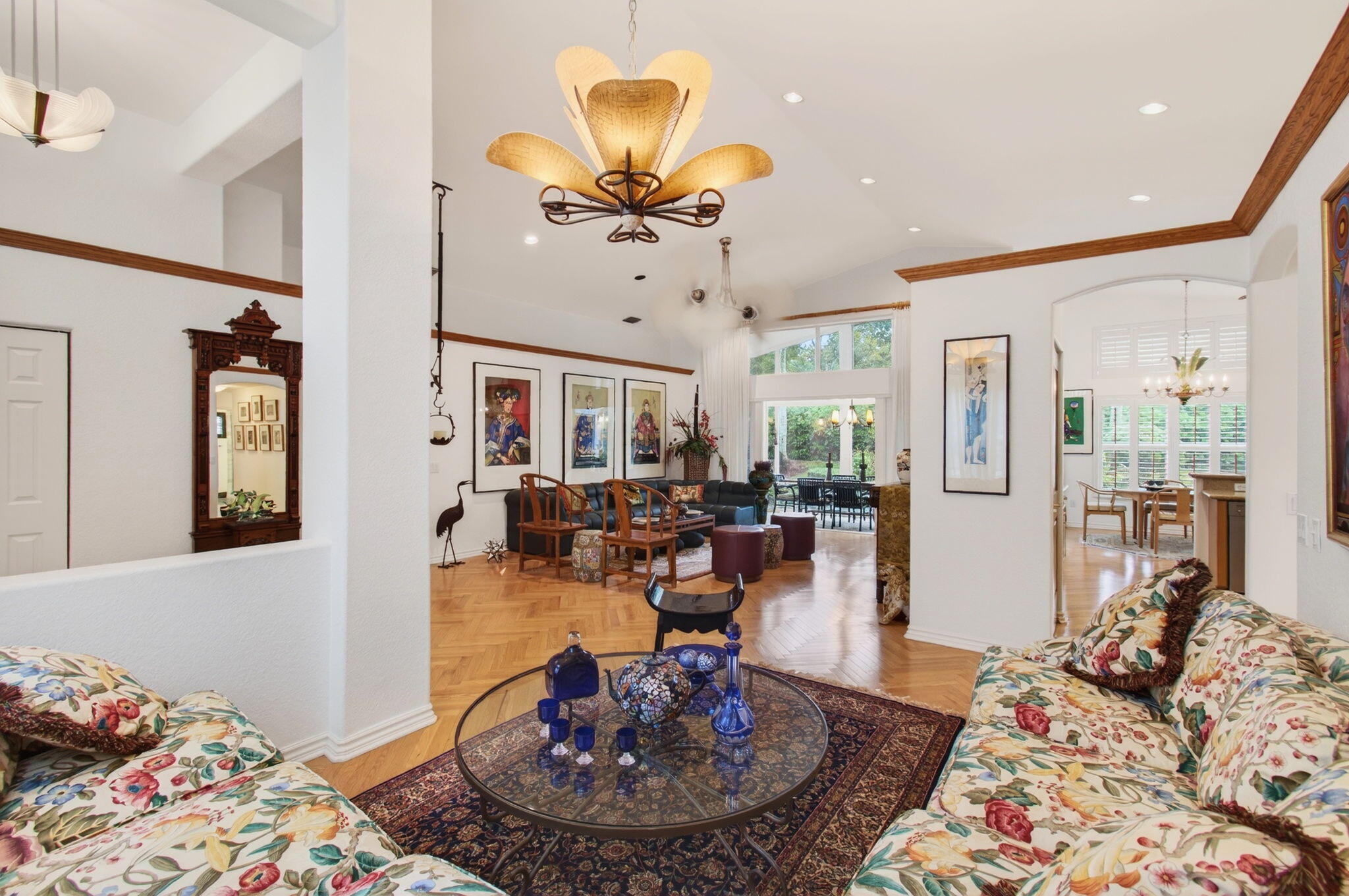 VALENCIA LAKES 1 - Residential