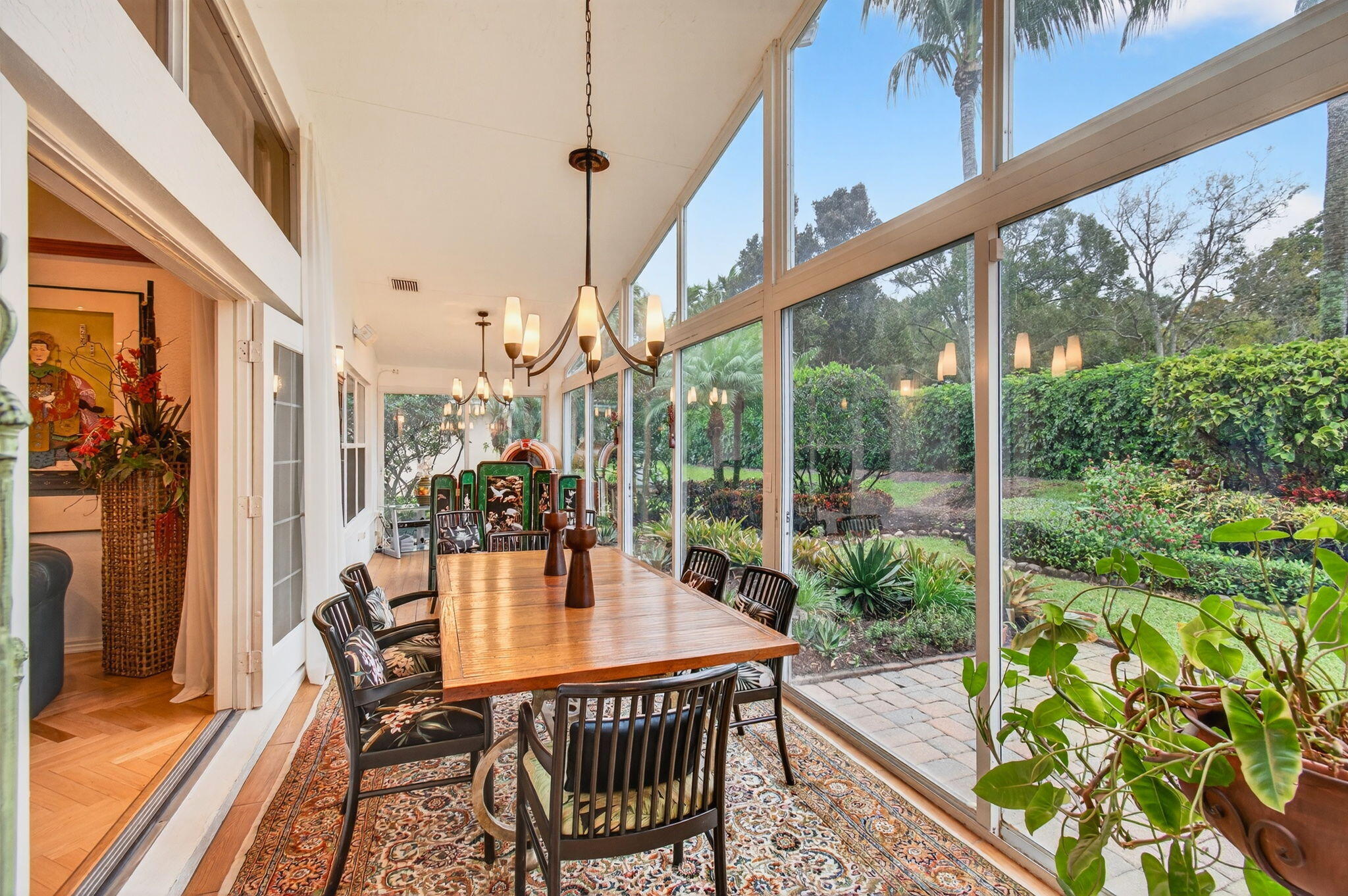 VALENCIA LAKES 1 - Residential