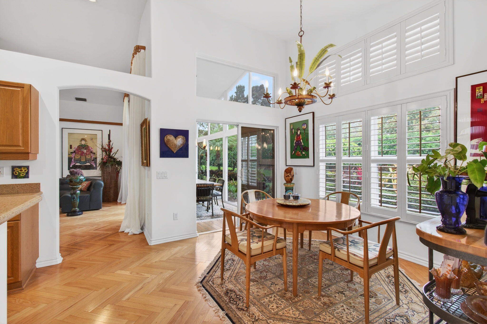 VALENCIA LAKES 1 - Residential