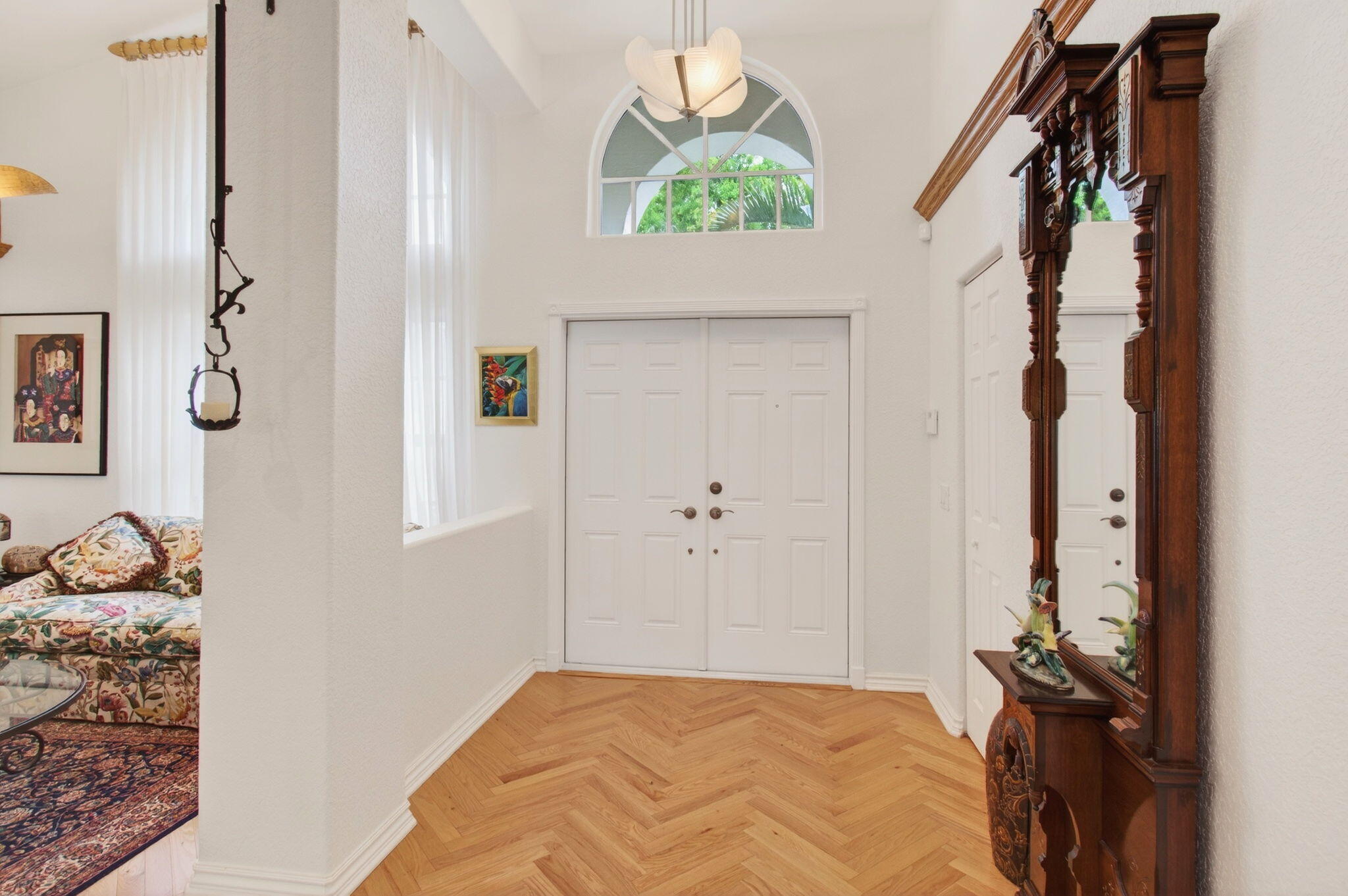 VALENCIA LAKES 1 - Residential