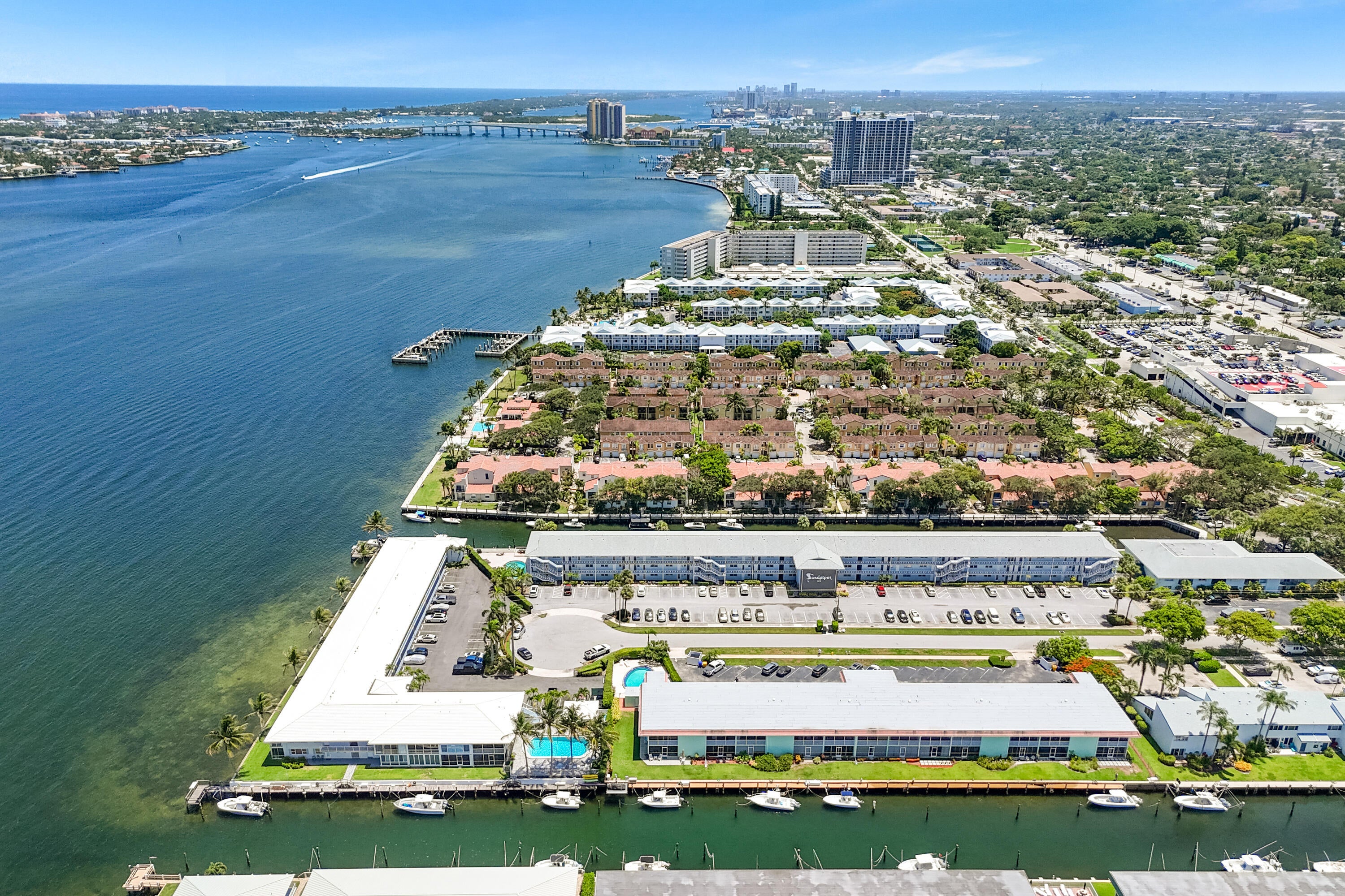 117 Lehane Terrace 211, North Palm Beach FL 33408