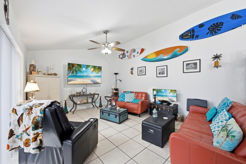 Photo of 4702 Holly Lake Drive, Greenacres, FL 33463 (MLS # B26003906)