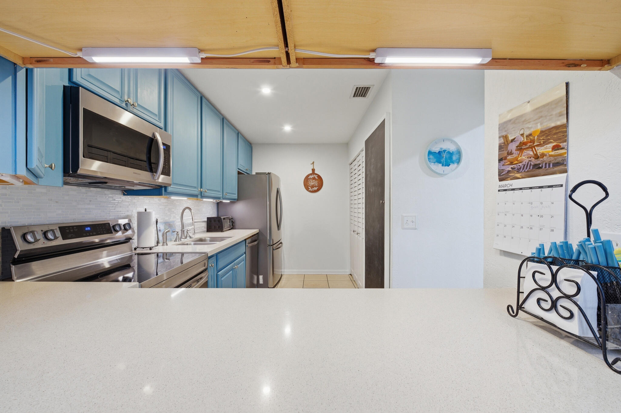 COUNTRY - Residential