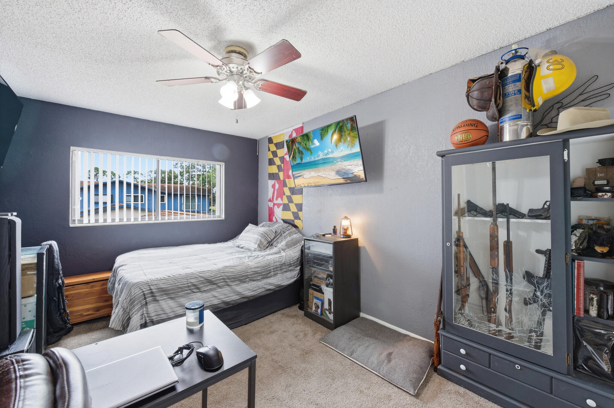 COUNTRY - Residential