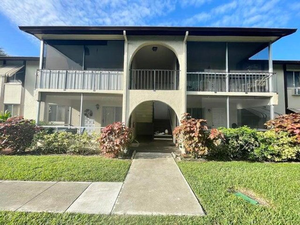 Photo of 5839 La Pinata Boulevard, Greenacres, FL 33463 (MLS # B26002083)