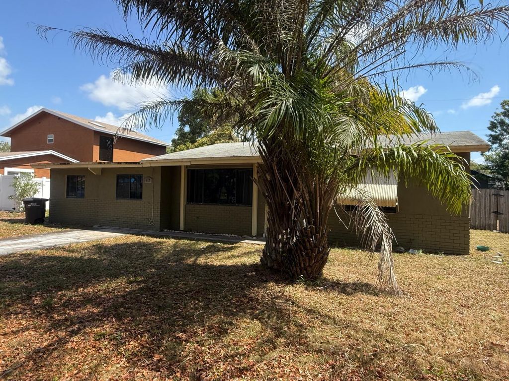 Photo of 412 S Chillingworth Drive, West Palm Beach, FL 33409 (MLS # F10499108)