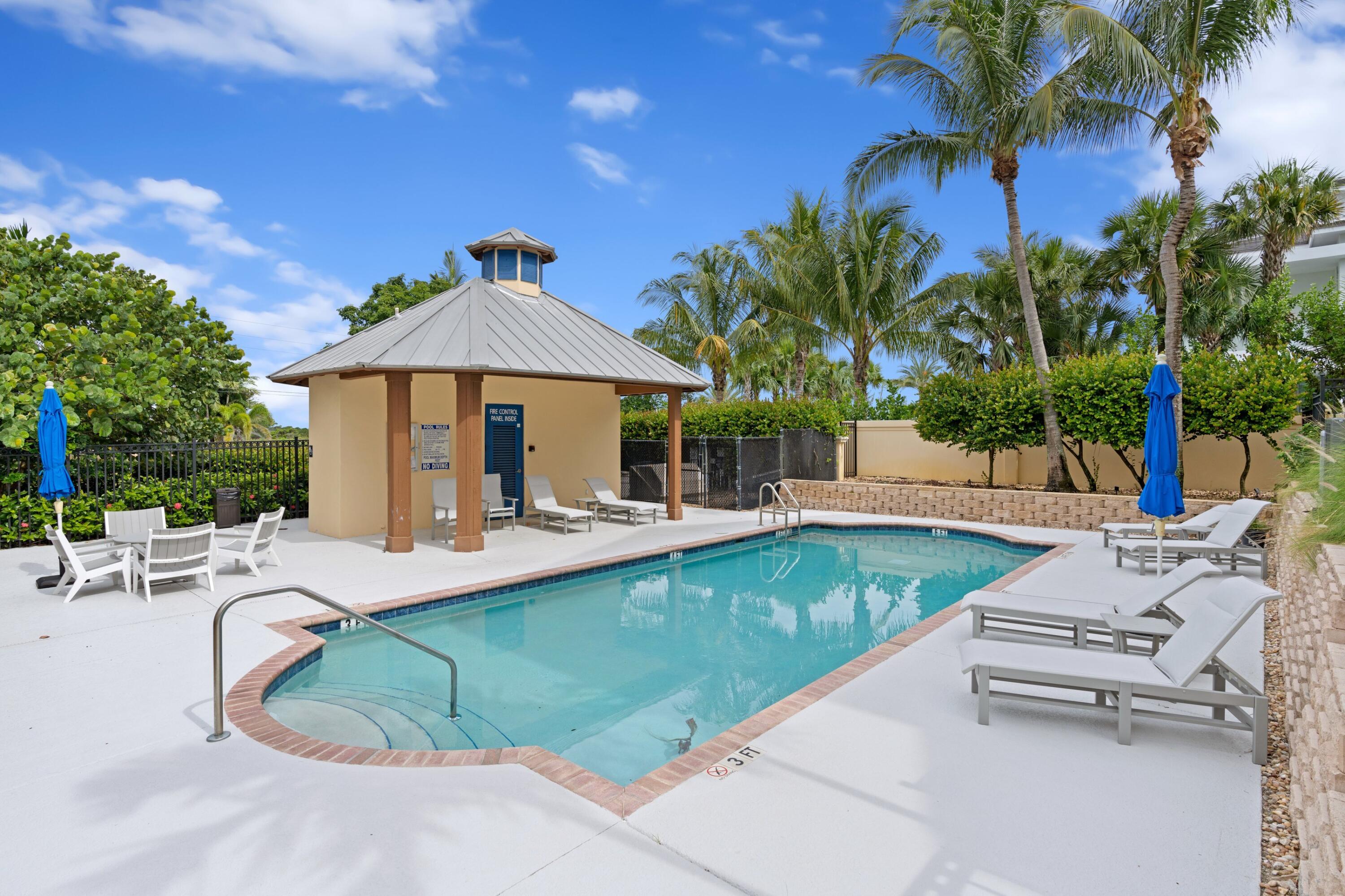 JUNO DUNES - Residential