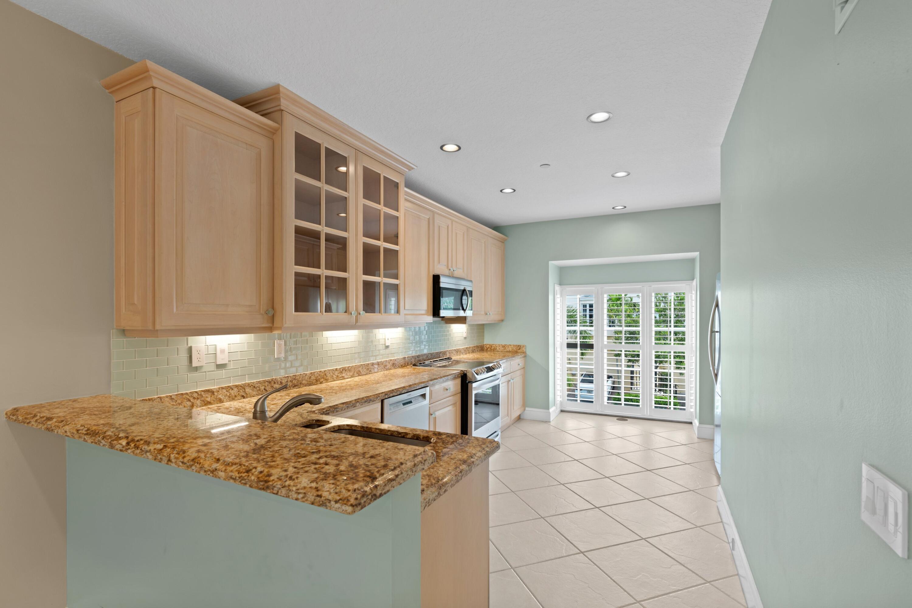 JUNO DUNES - Residential