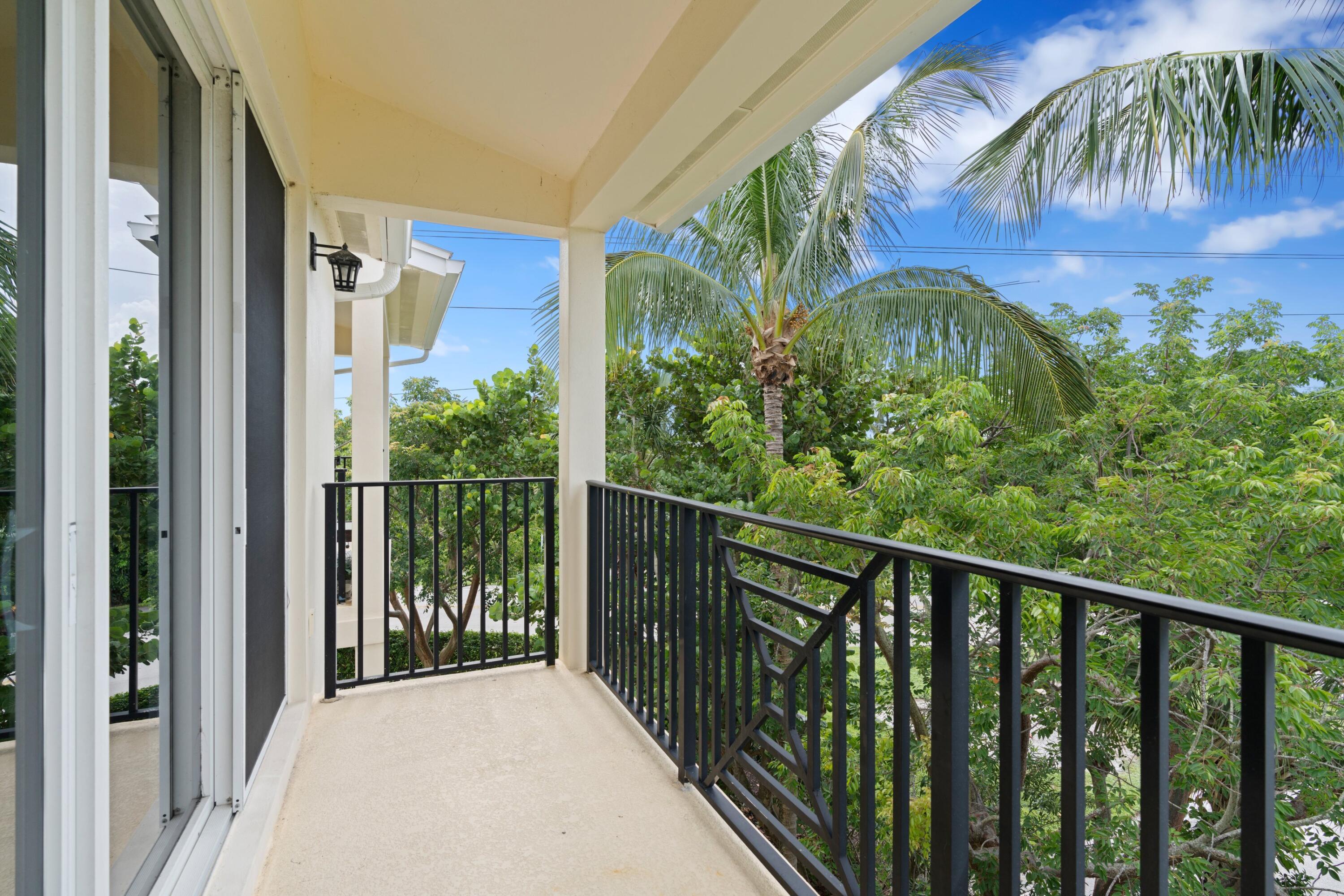 JUNO DUNES - Residential