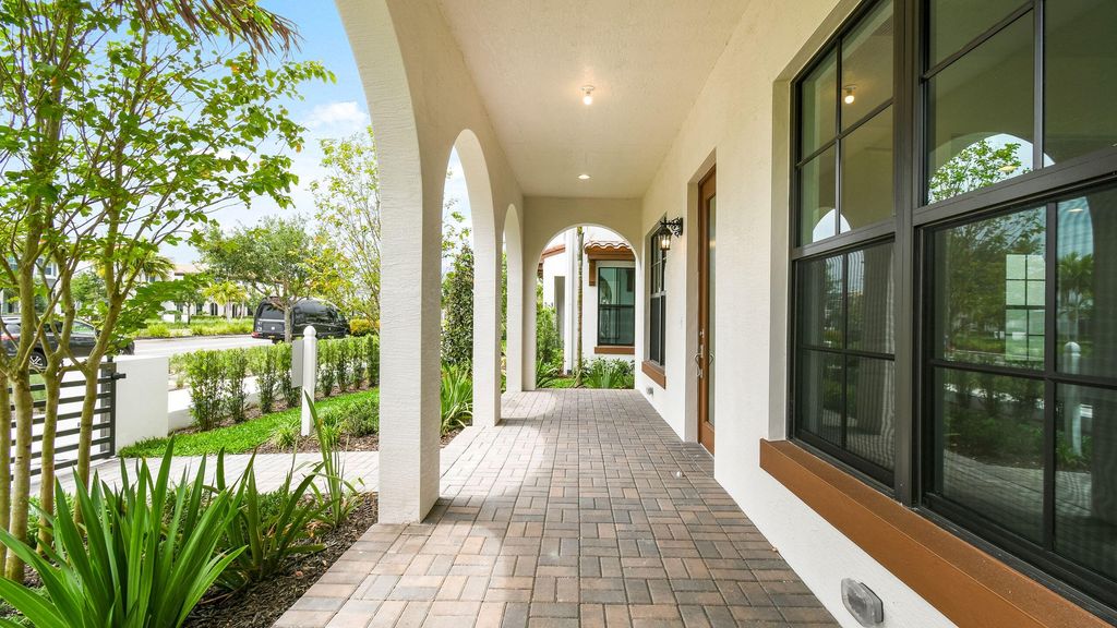 Photo of 13116 Alton Road, Palm Beach Gardens, FL 33418 (MLS # R10993730)