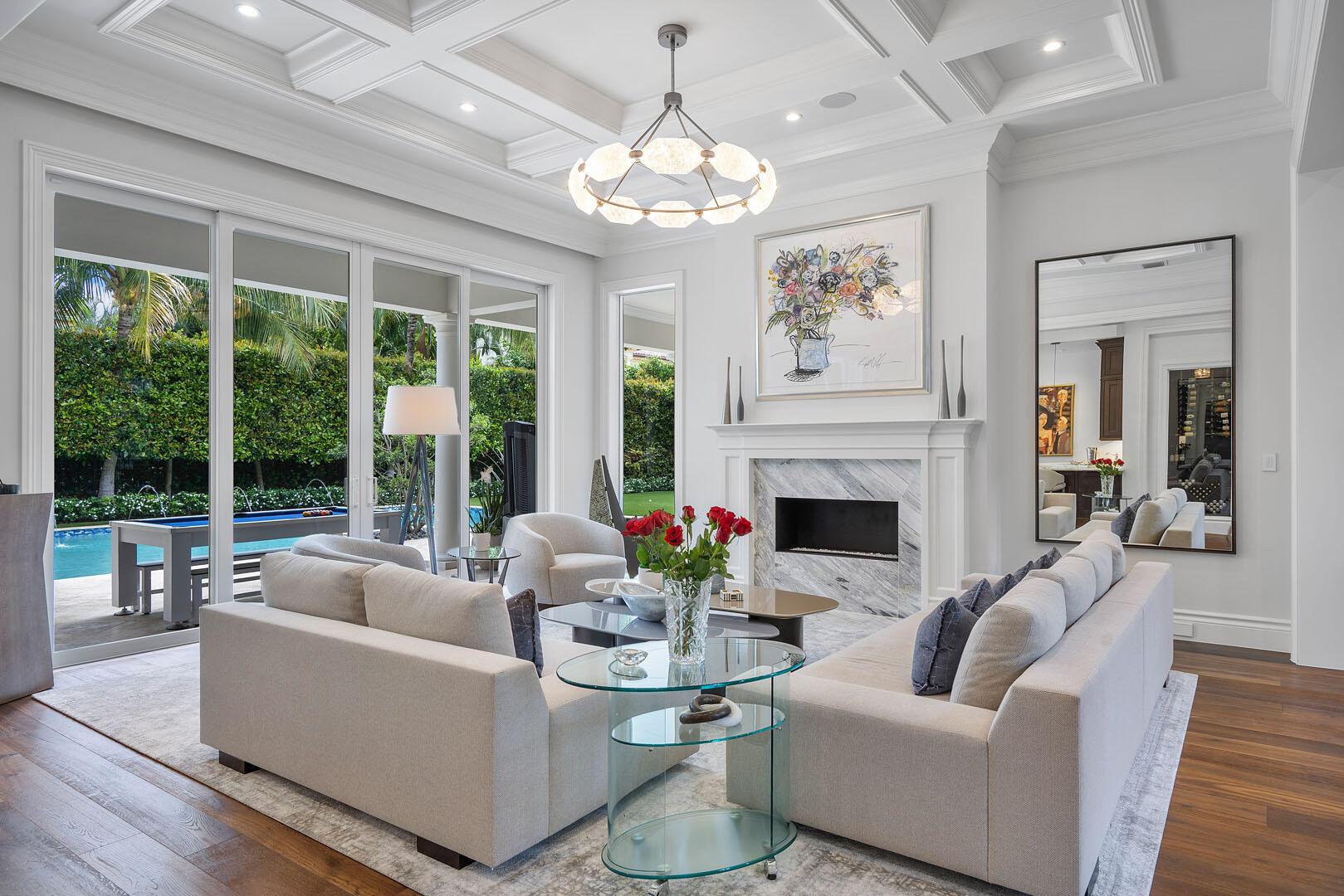 ROYAL PALM YACHT & COUNTR - Residential