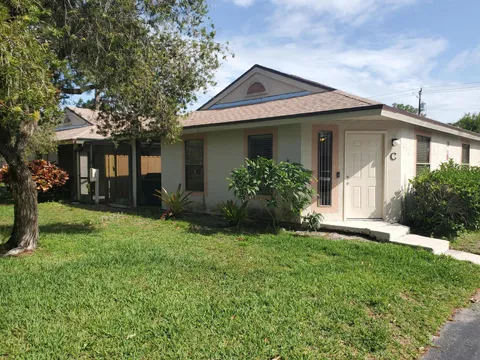 2831 Stoneway Lane Unit C, Fort Pierce, FL MLS: R11080476