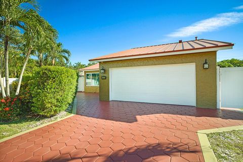 A home in Dania Beach