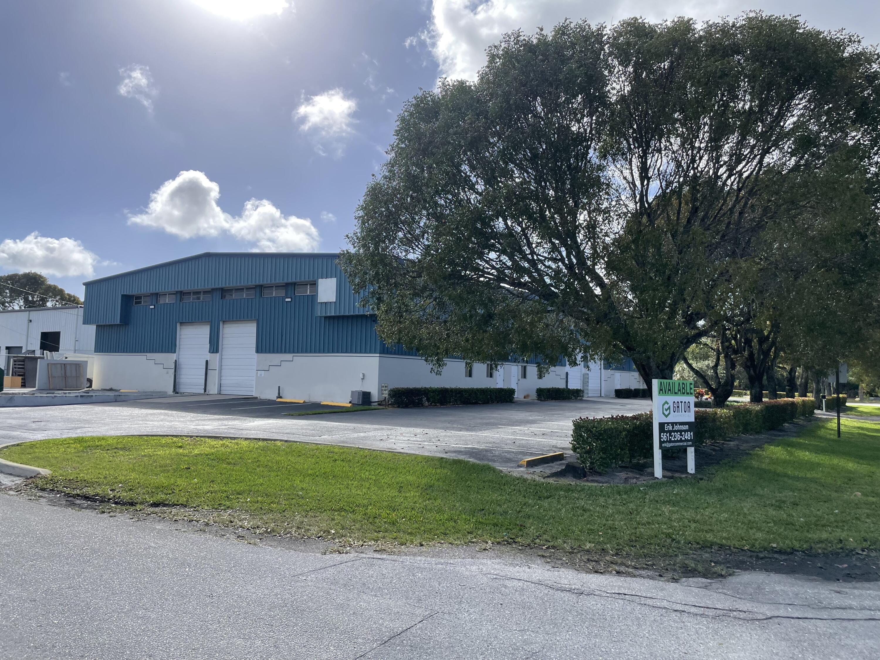 CENTRAL IND PARK NORTH - Commercial Sale