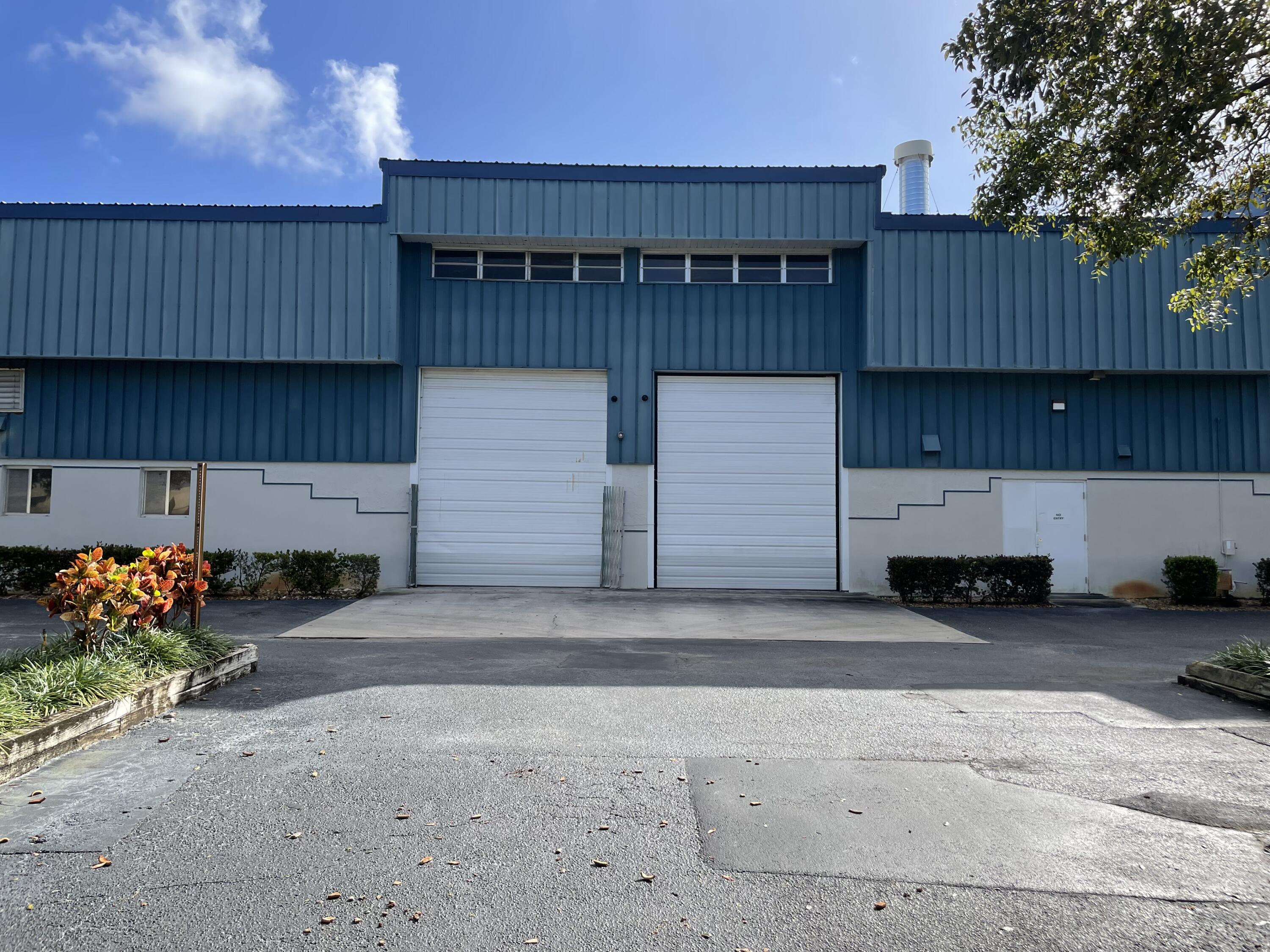 CENTRAL IND PARK NORTH - Commercial Sale