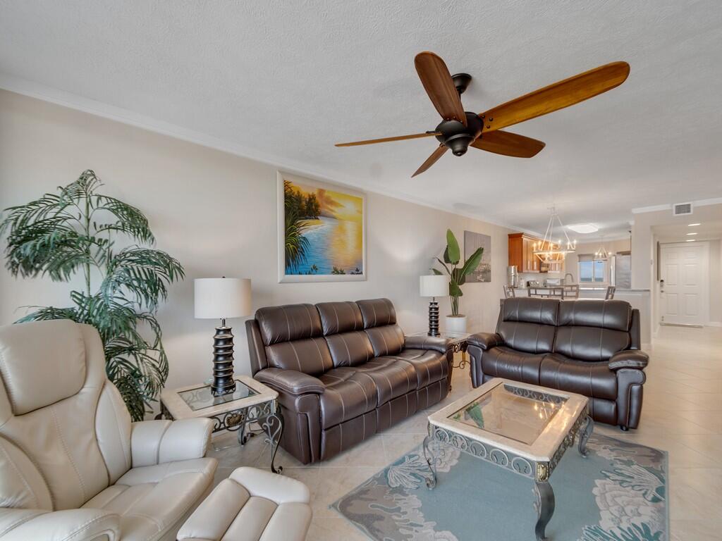 OCEAN HARBOUR TOWER CONDOMINIUM E - Residential