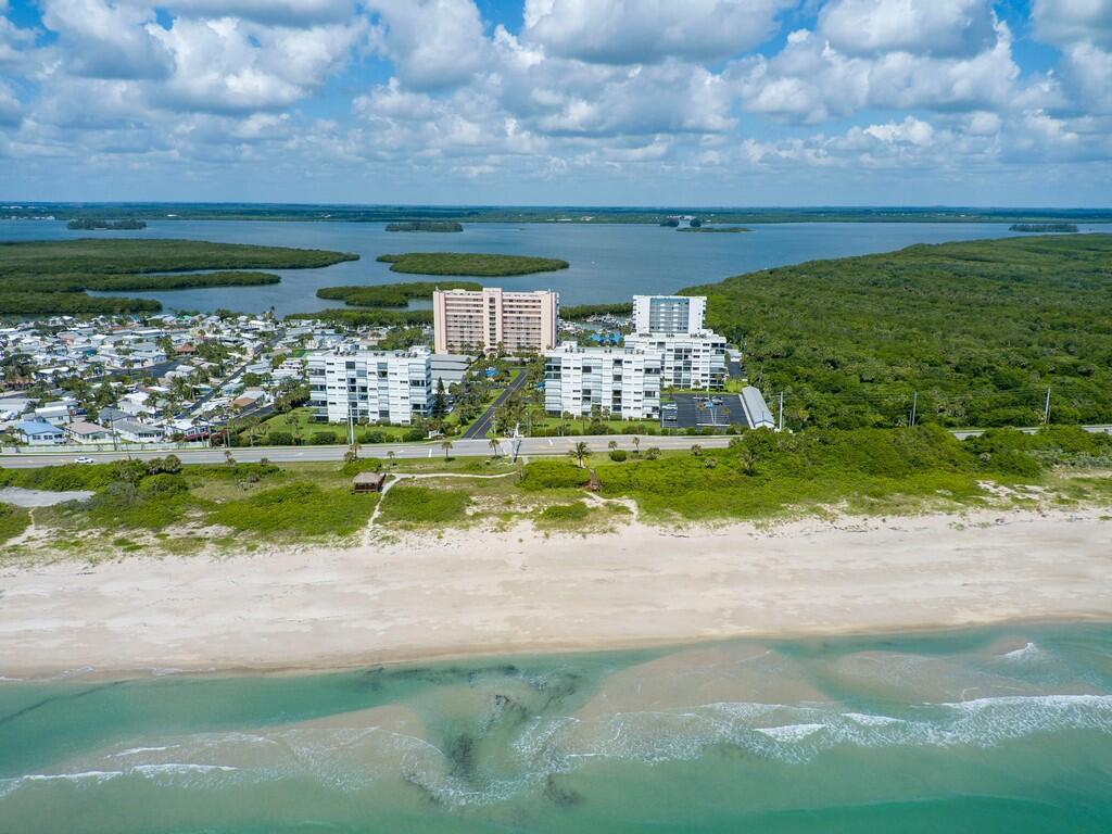OCEAN HARBOUR TOWER CONDOMINIUM E - Residential