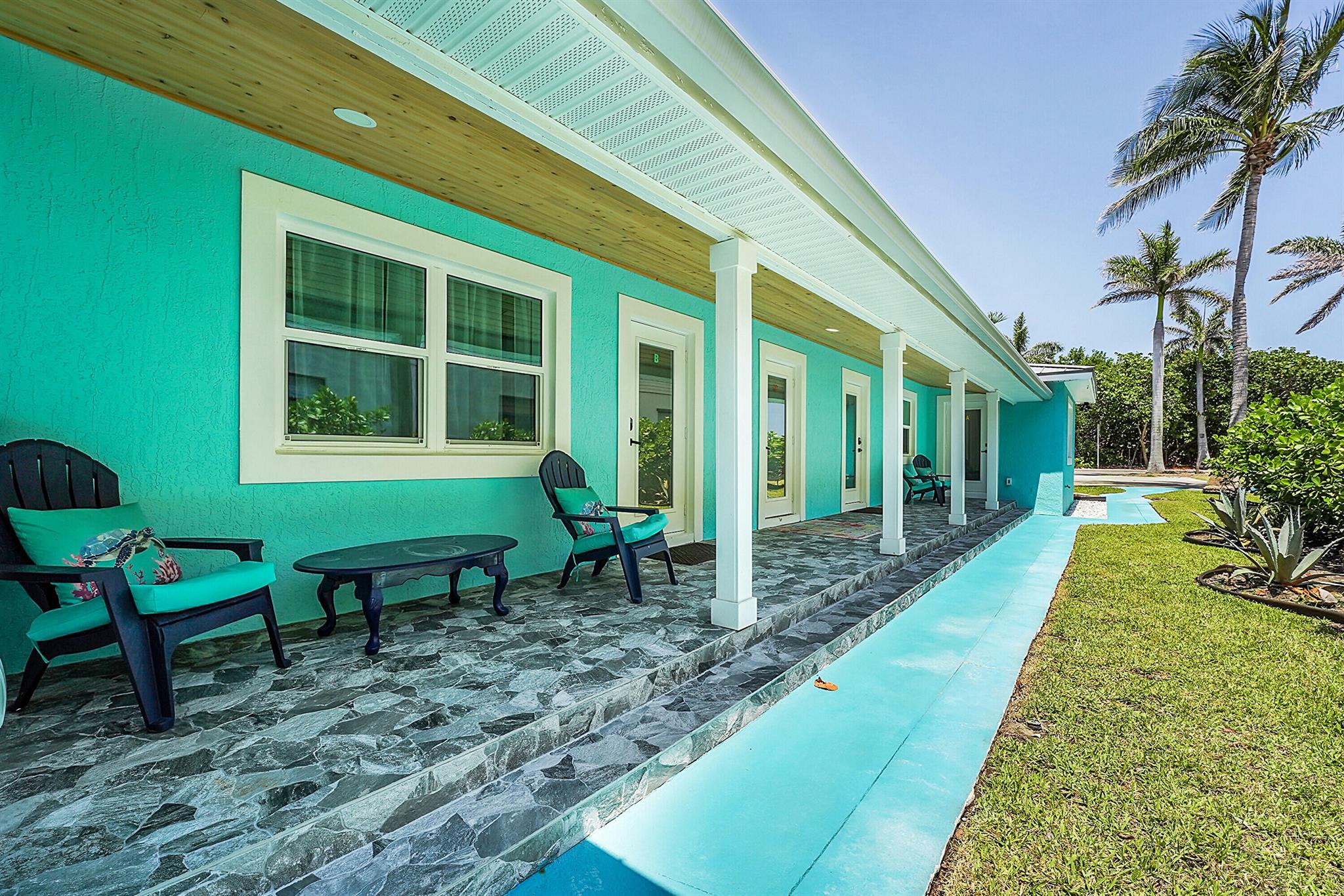 711 S Ocean Drive
