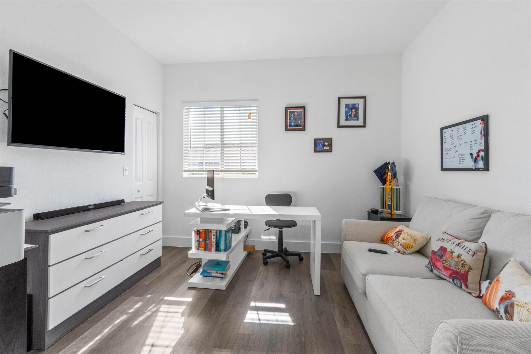 WATERVILLE - Residential