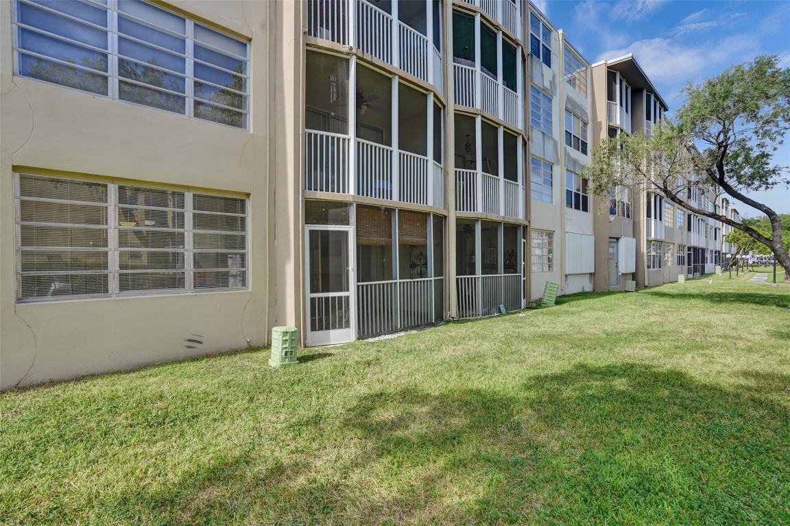 Jade Winds Group Bamboo G - Residential Lease