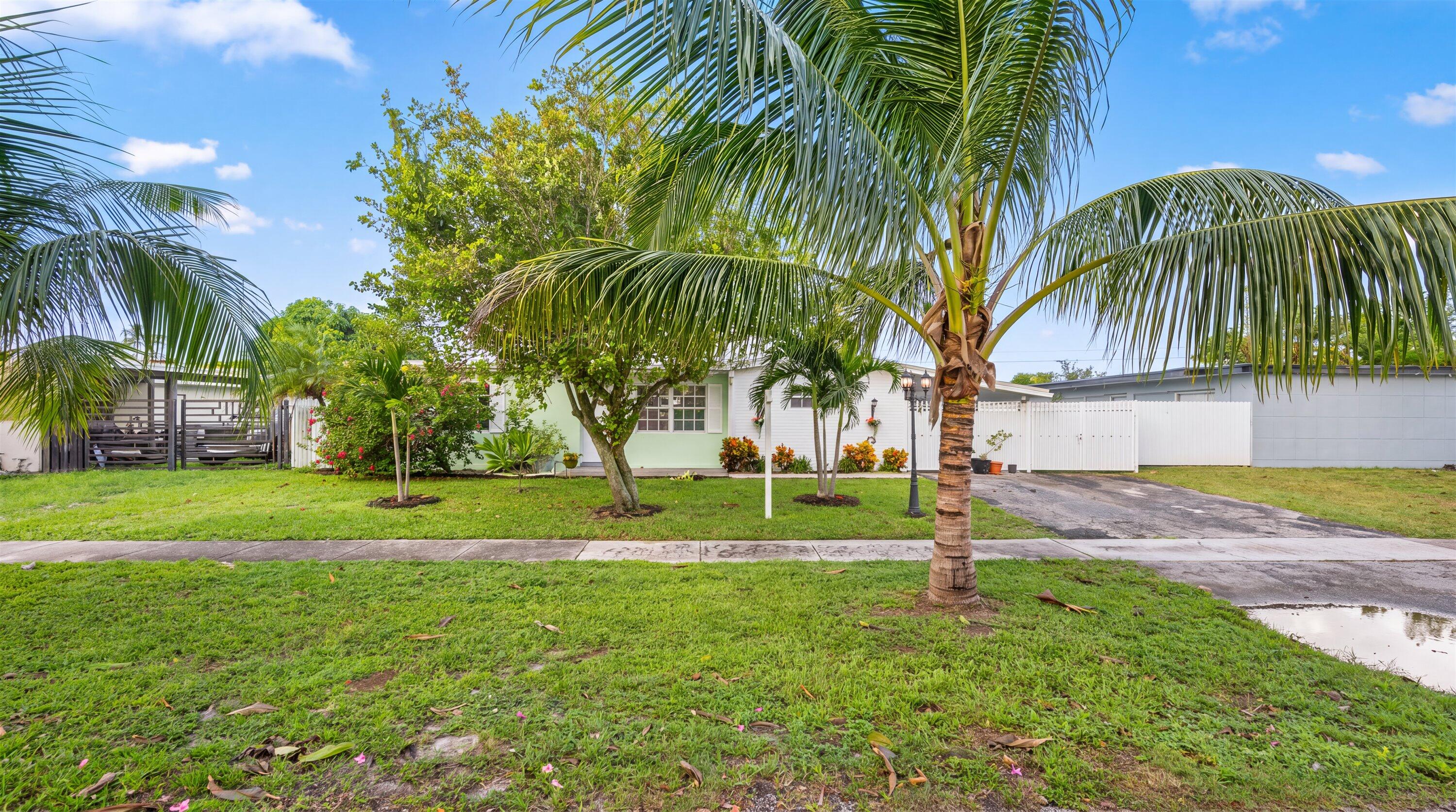 Properties 1903 E CHATHAM Road