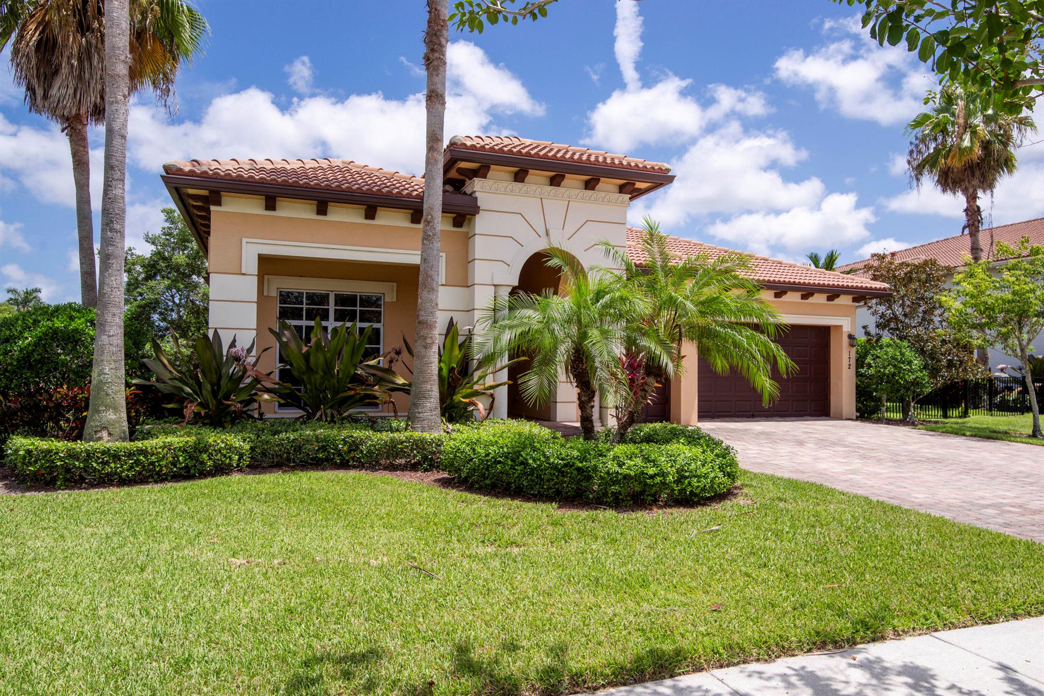 RIALTO - Residential Lease