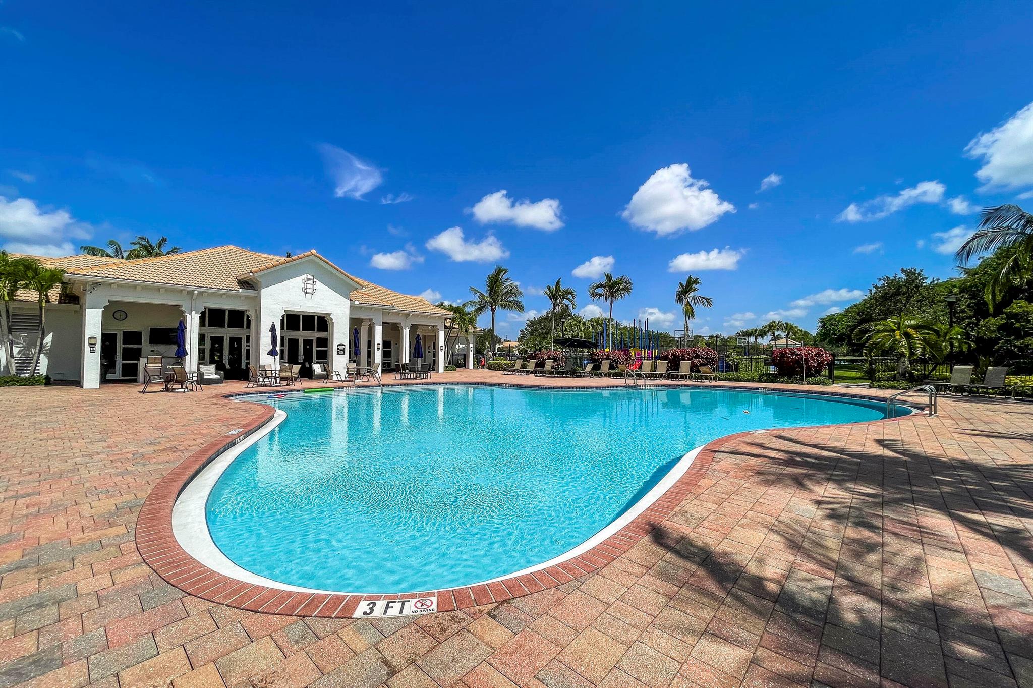 RIALTO - Residential Lease