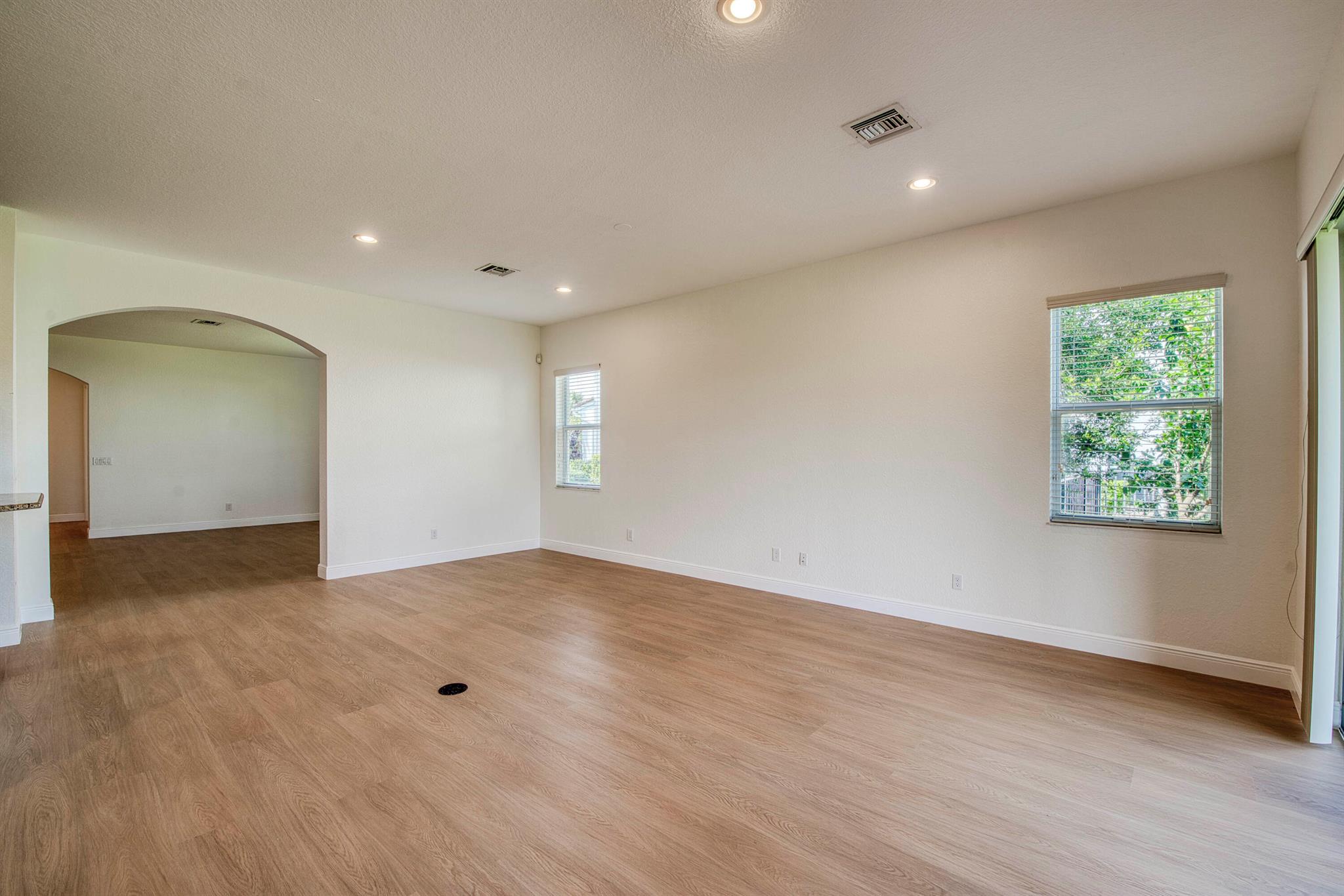 RIALTO - Residential Lease