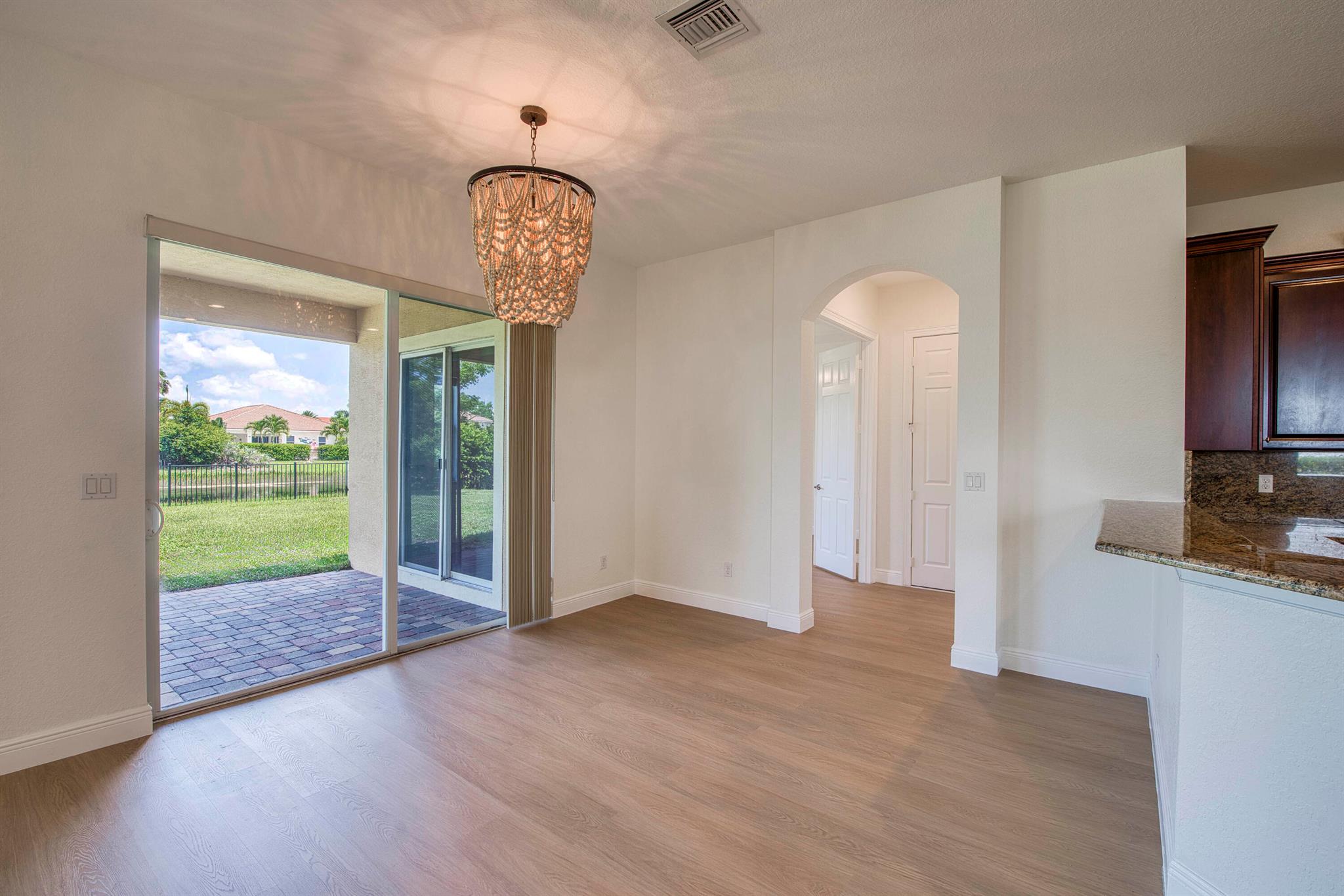 RIALTO - Residential Lease