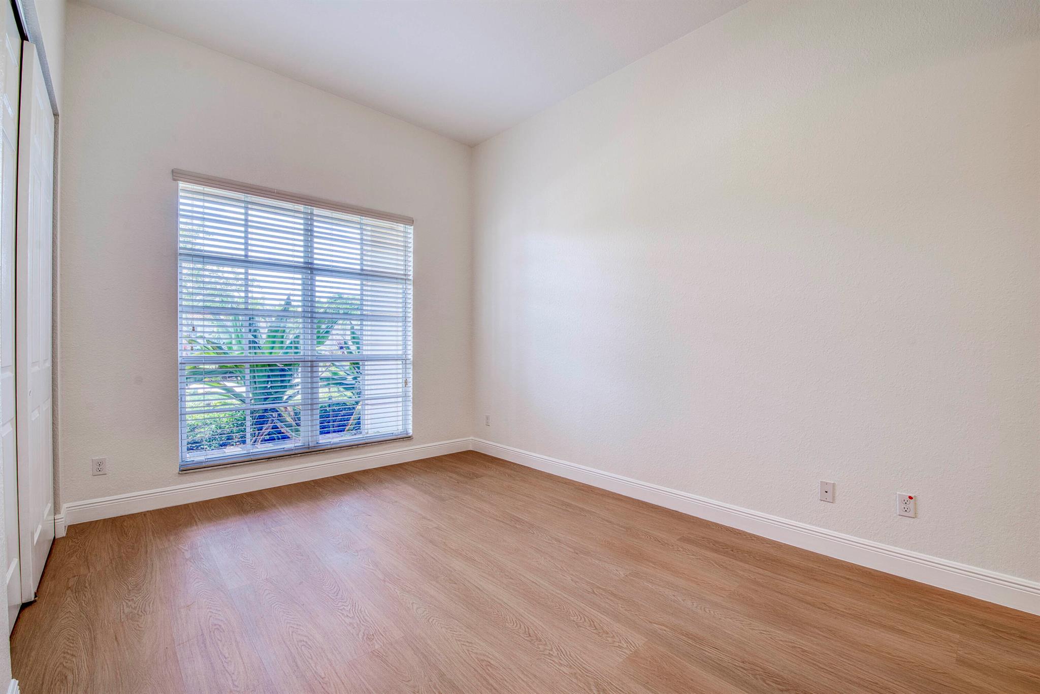 RIALTO - Residential Lease