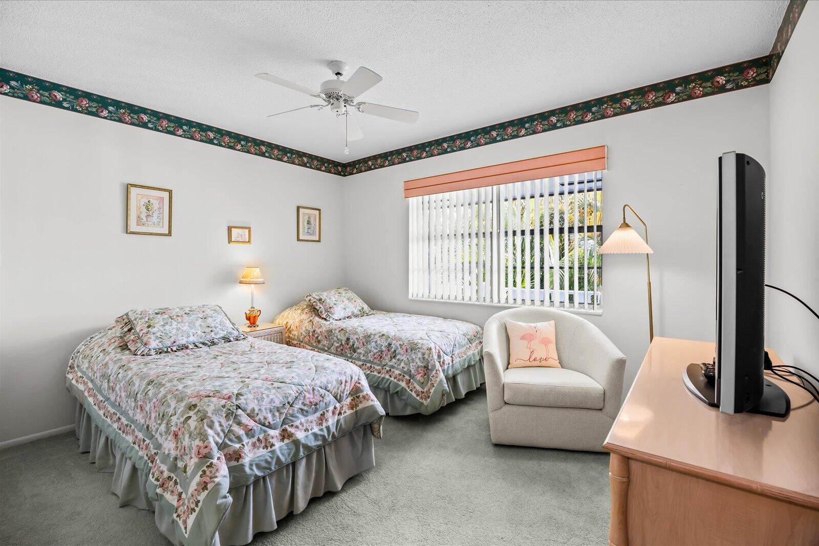 CEDAR POINTE CONDO - Residential