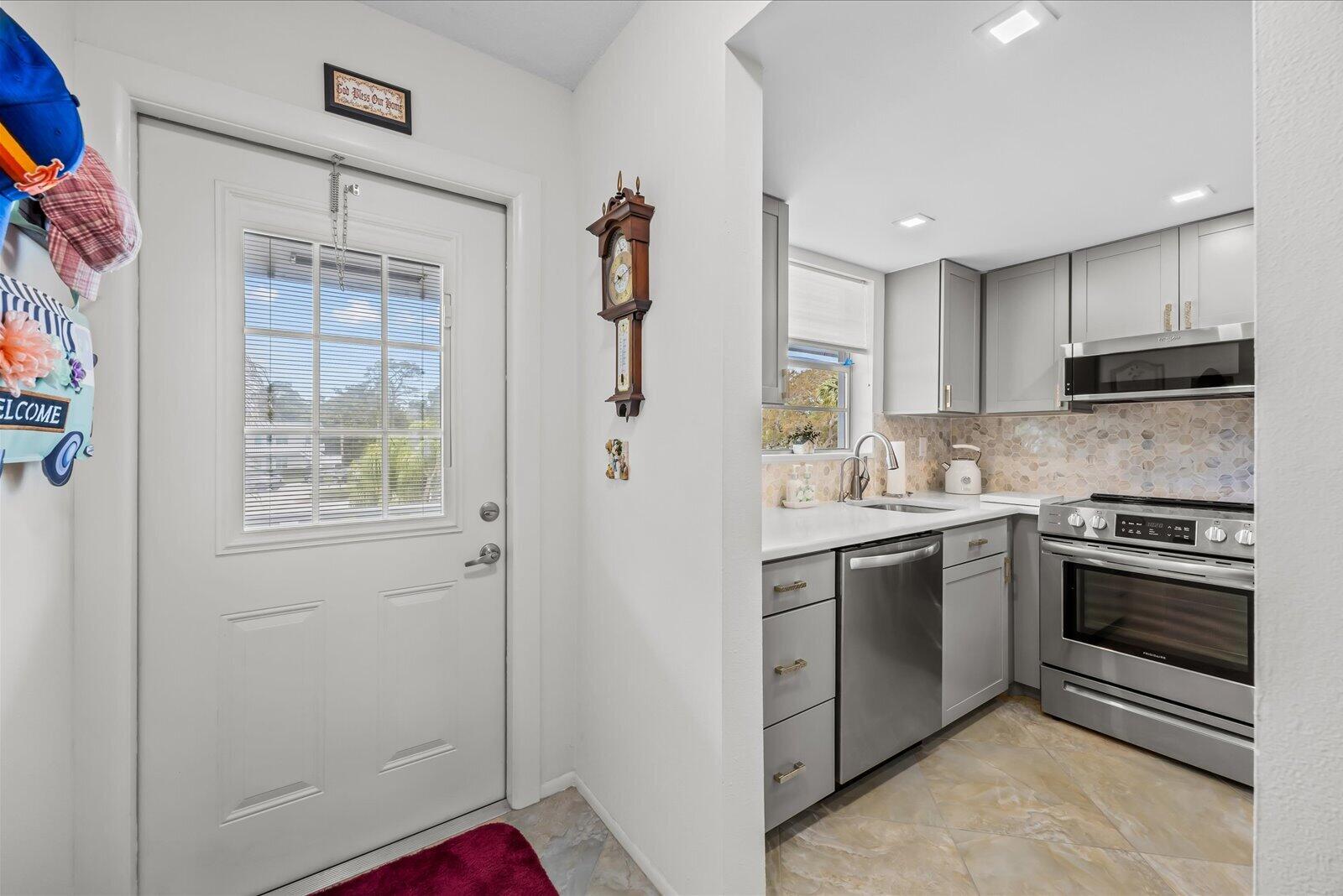 CEDAR POINTE CONDO - Residential