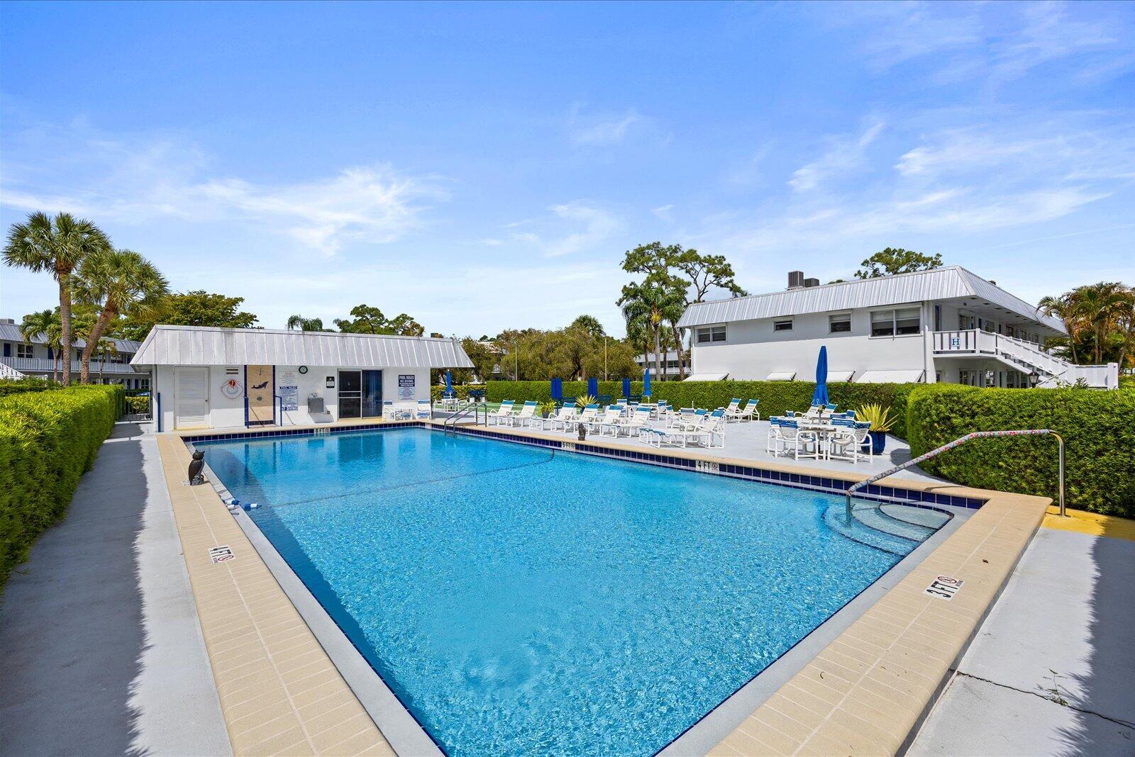 CEDAR POINTE CONDO - Residential