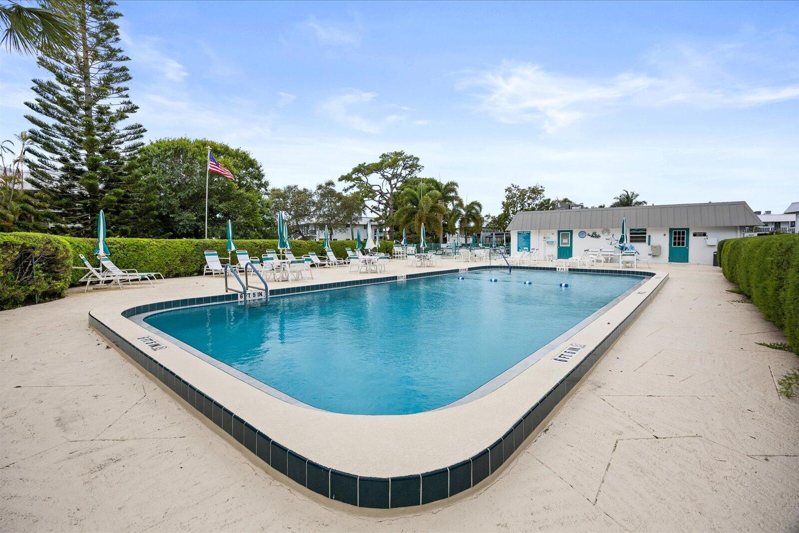 CEDAR POINTE CONDO - Residential