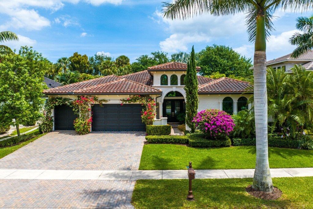 Photo of 17662 Cadena Drive, Boca Raton, FL 33496 (MLS # R10976253)