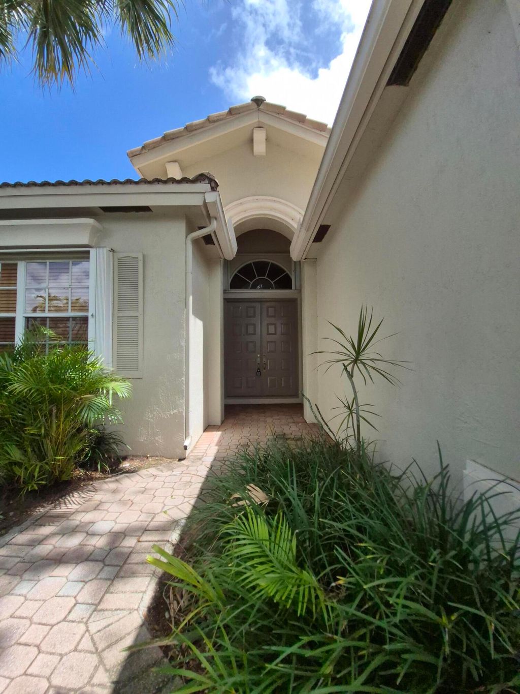 Photo of 12654 Via Ravenna, Boynton Beach, FL 33436 (MLS # B26010892)