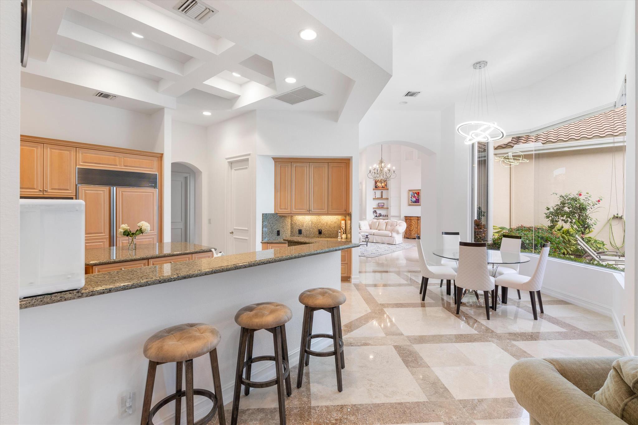 VINTAGE OAKS / POLO CLUB - Residential