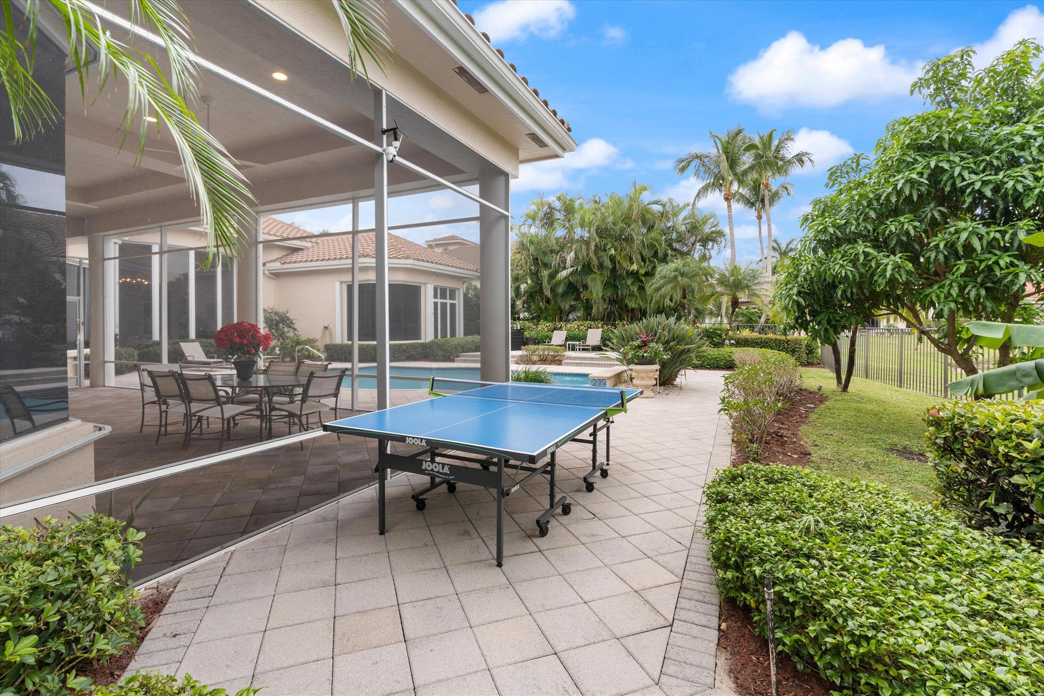 VINTAGE OAKS / POLO CLUB - Residential