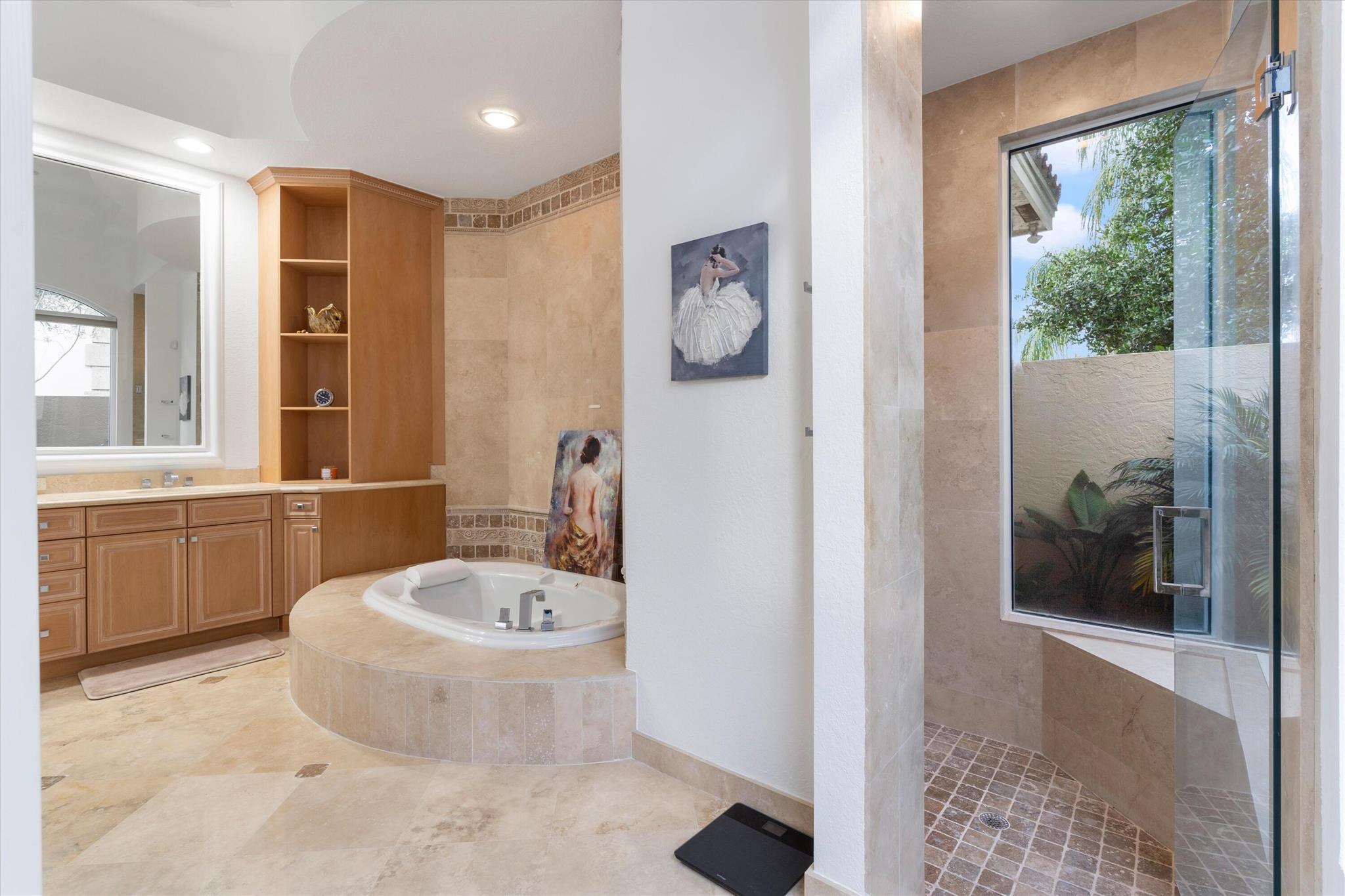 VINTAGE OAKS / POLO CLUB - Residential