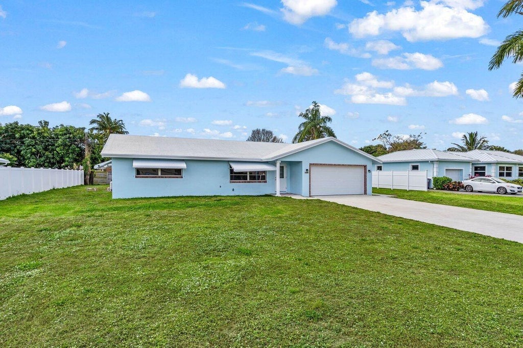 Photo of 4588 Brady Boulevard, Delray Beach, FL 33445 (MLS # R11080407)