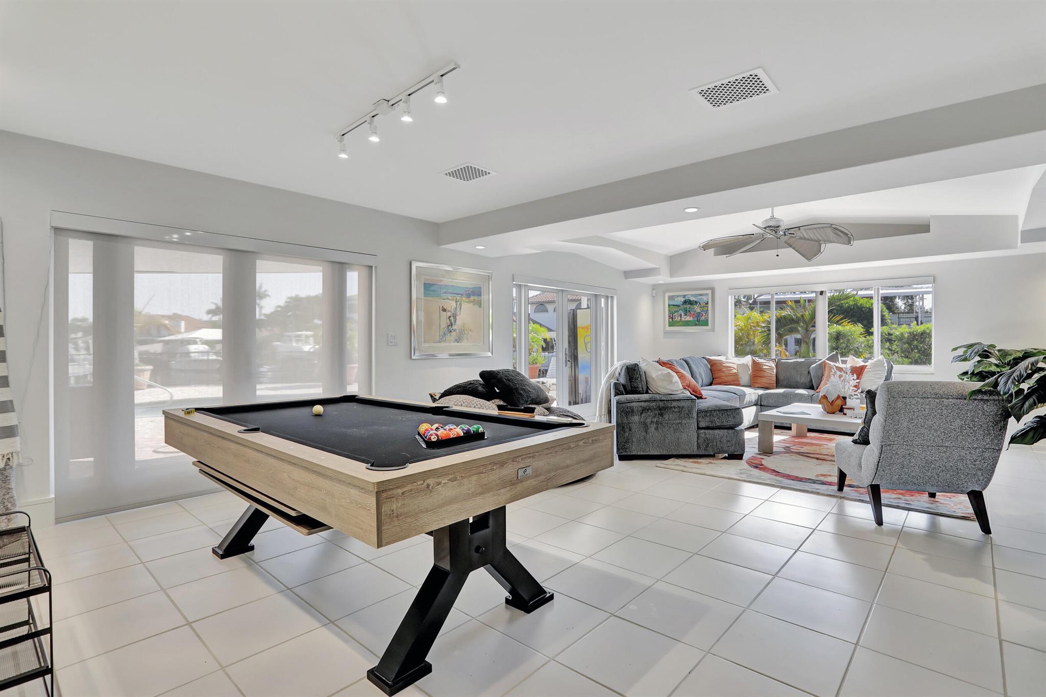 BLUE INLET - Residential