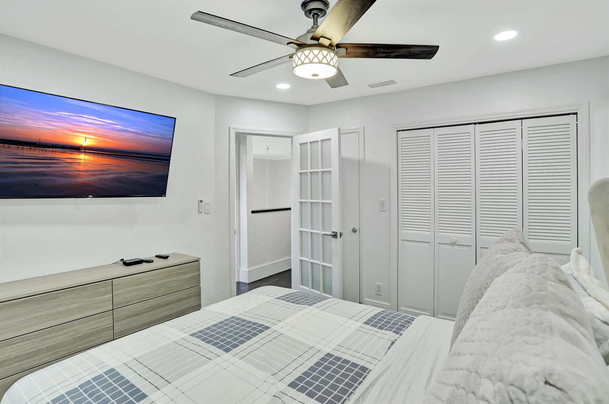 BLUE INLET - Residential