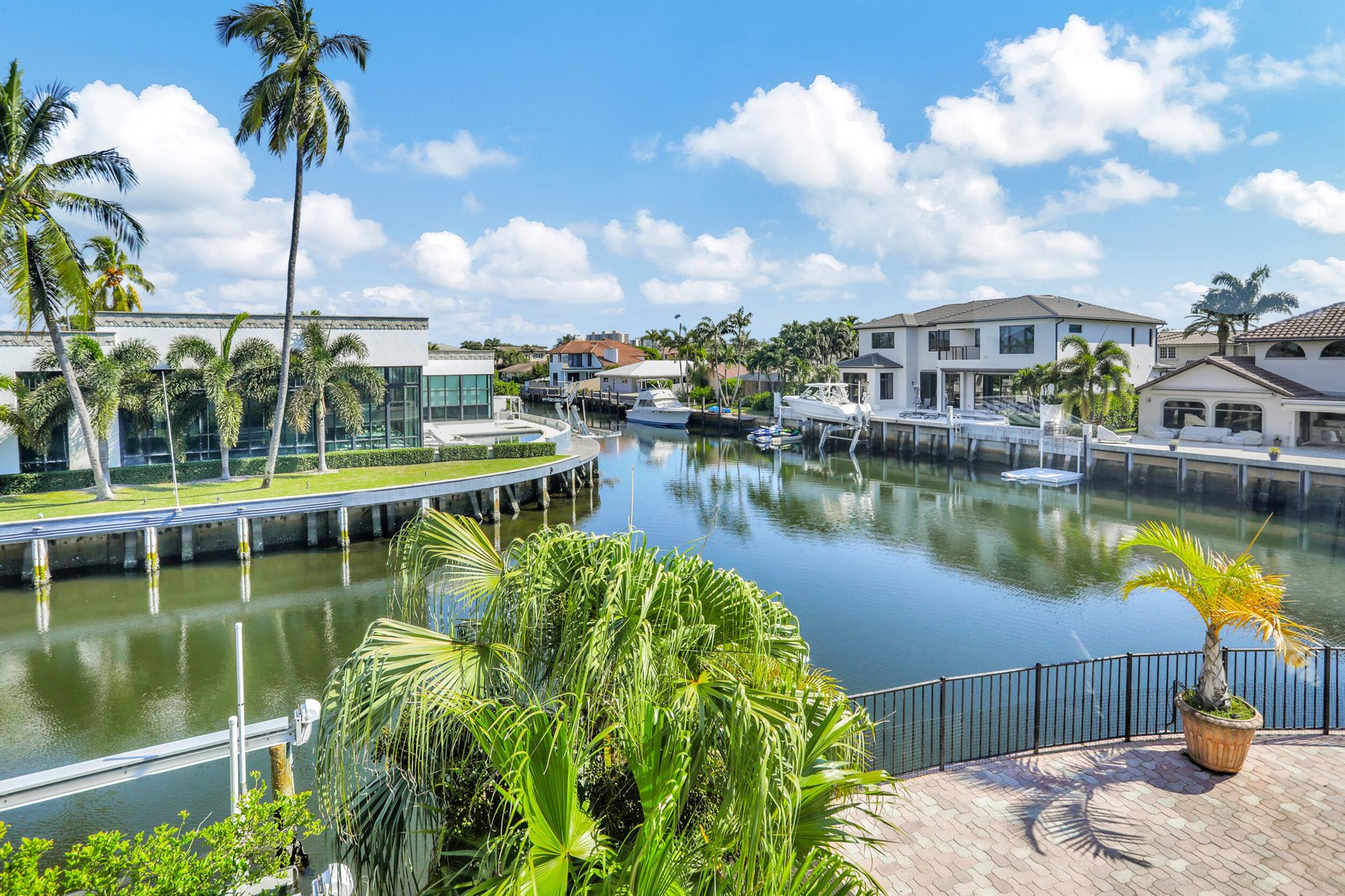 BLUE INLET - Residential