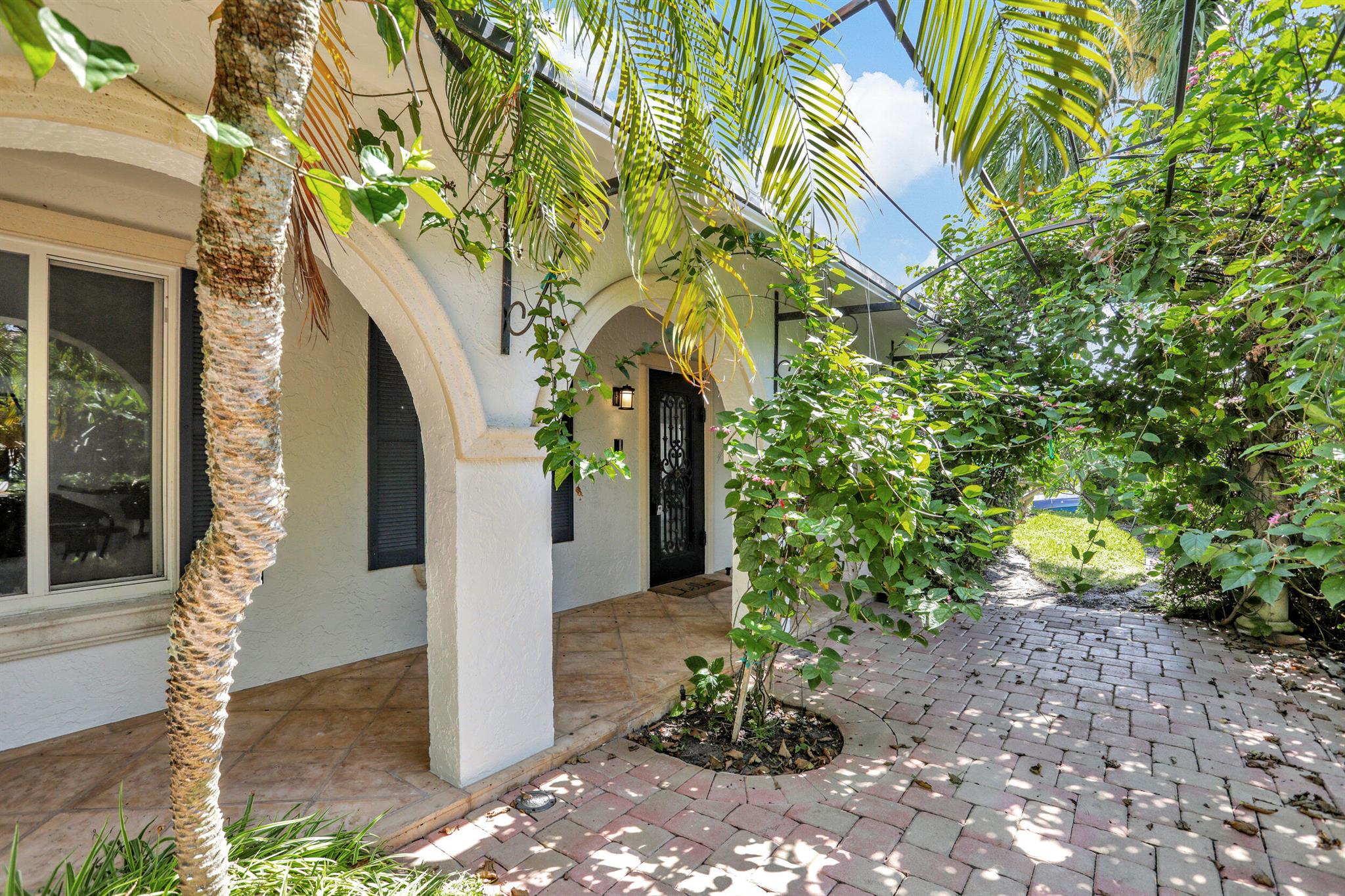 BLUE INLET - Residential