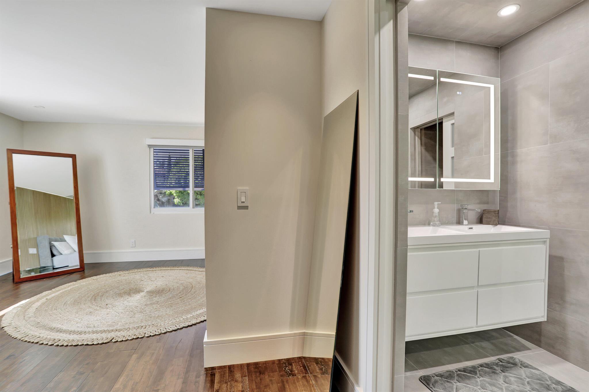 BLUE INLET - Residential