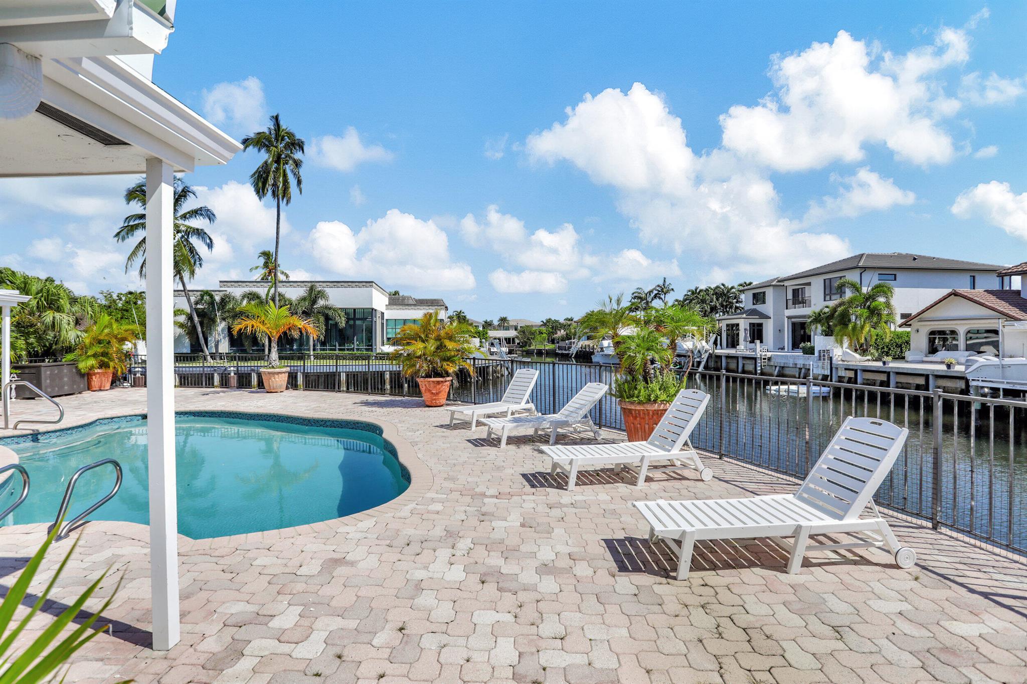 BLUE INLET - Residential