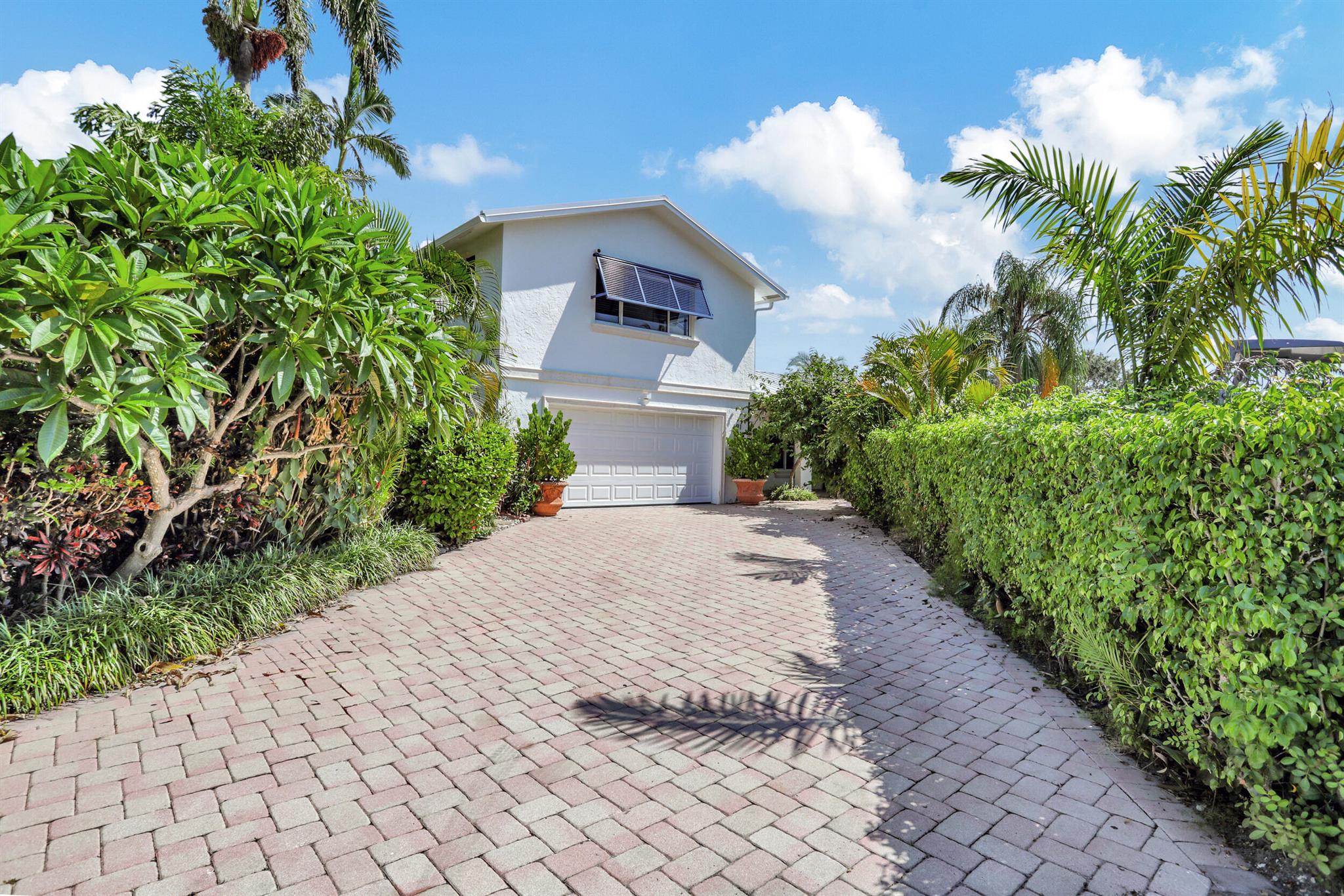 BLUE INLET - Residential