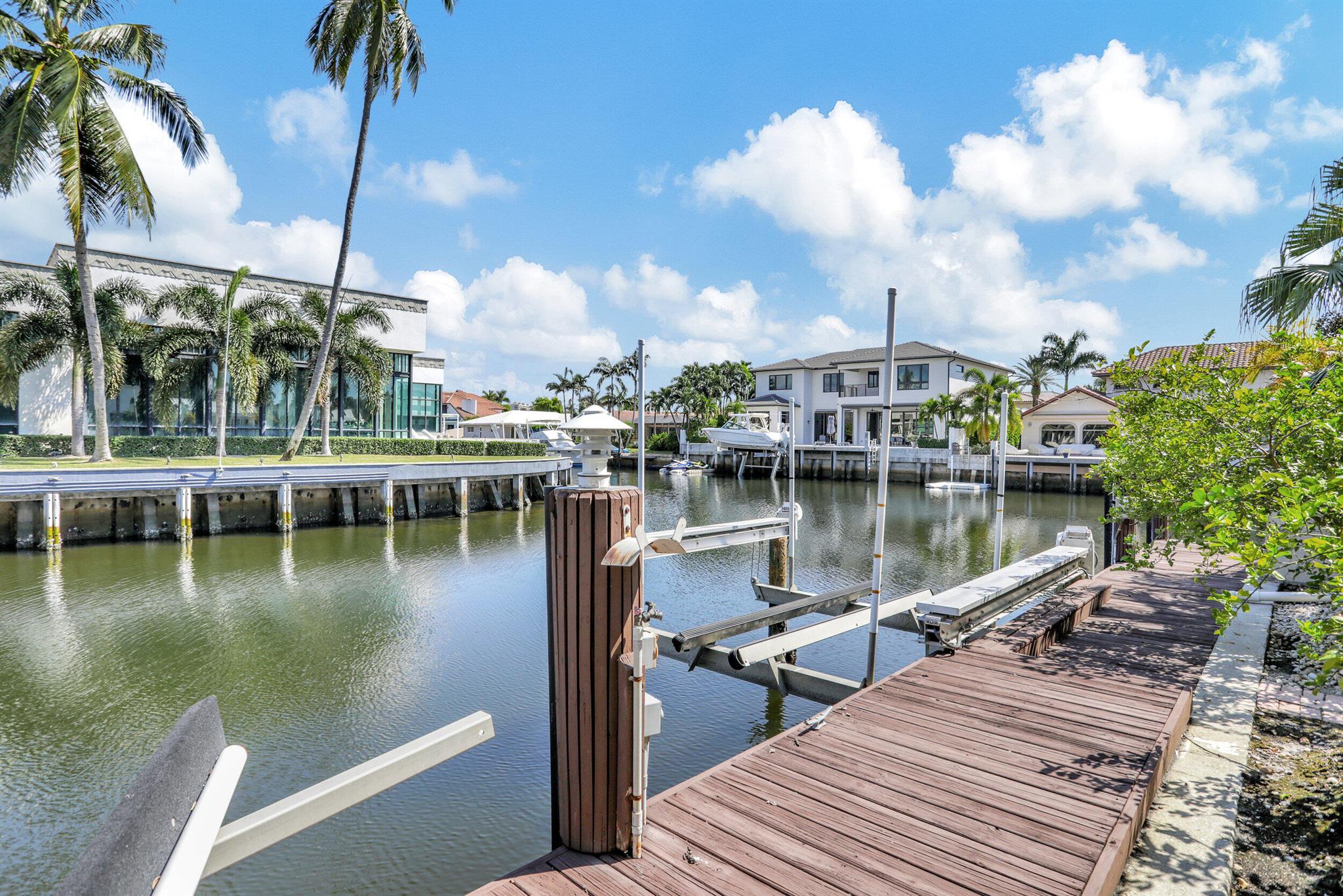 BLUE INLET - Residential